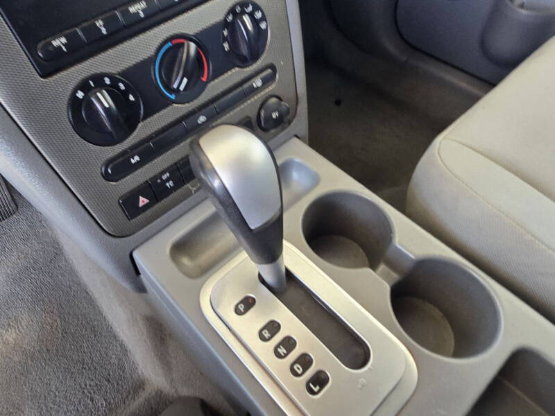 2005 Ford Freestyle SE