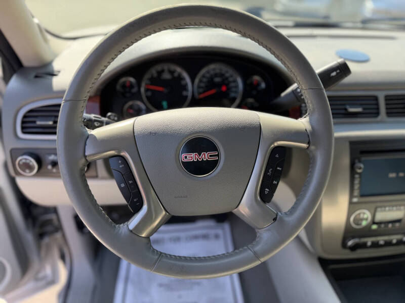 2011 GMC Yukon SLT