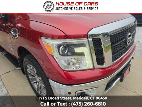 2017 Nissan Titan