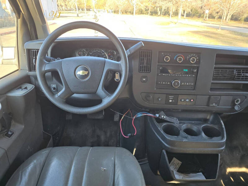 2019 Chevrolet Express 2500