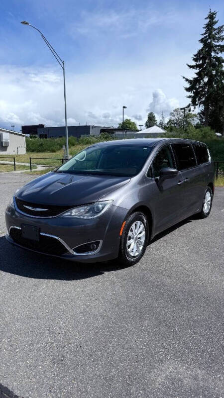 2019 Chrysler Pacifica Touring Plus
