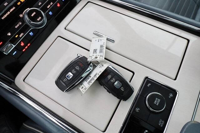 2018 Lincoln Navigator L Black Label