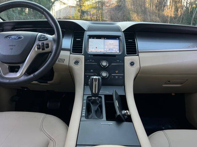 2016 Ford Taurus SEL