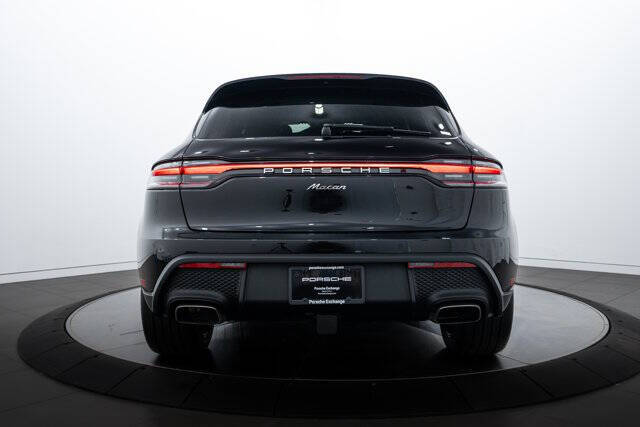 2025 Porsche Macan