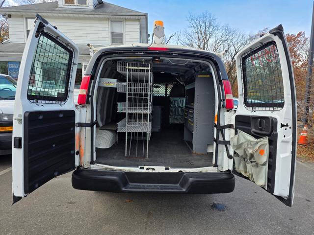 2011 Chevrolet Express 2500