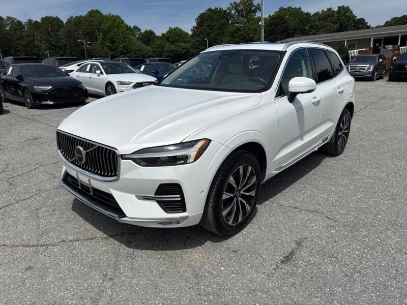 2023 Volvo XC60 B5 Plus Bright Theme