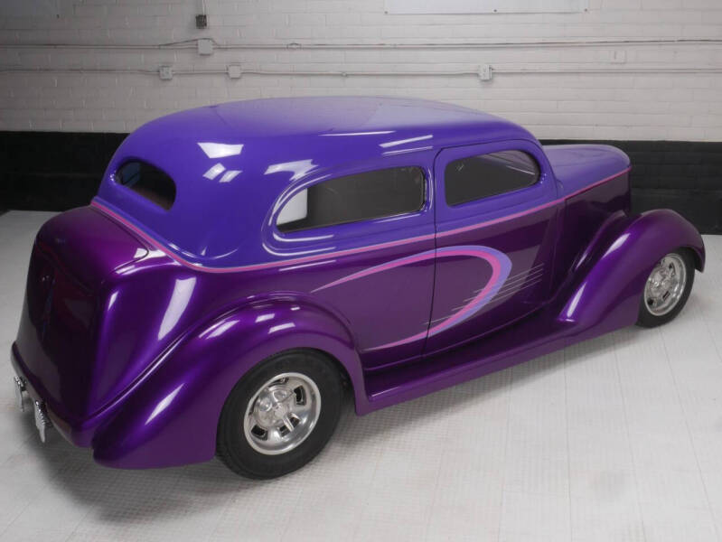 1936 Ford Deluxe