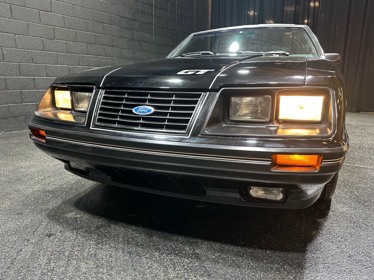 1984 Ford Mustang 27