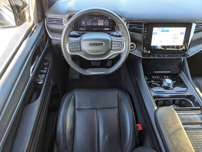 2024 Jeep Wagoneer Series II