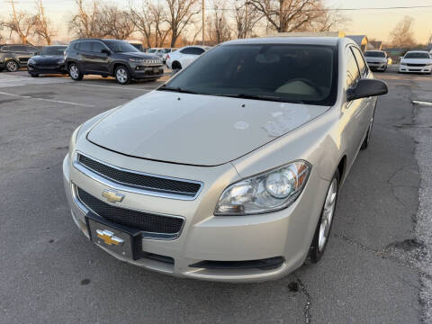 2012 Chevrolet Malibu for sale at IT GROUP in Oklahoma City OK