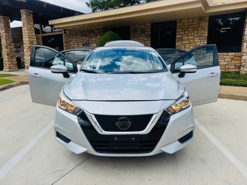 2020 Nissan Versa SV