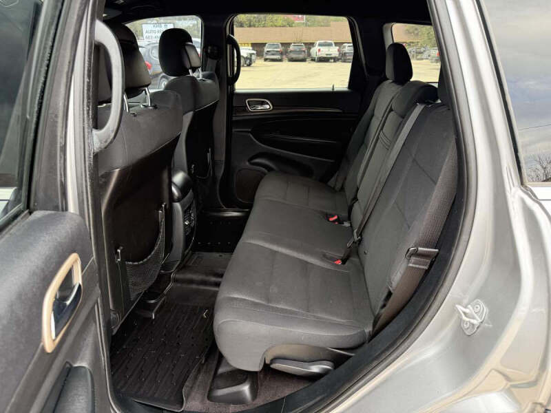 2017 Jeep Grand Cherokee Laredo