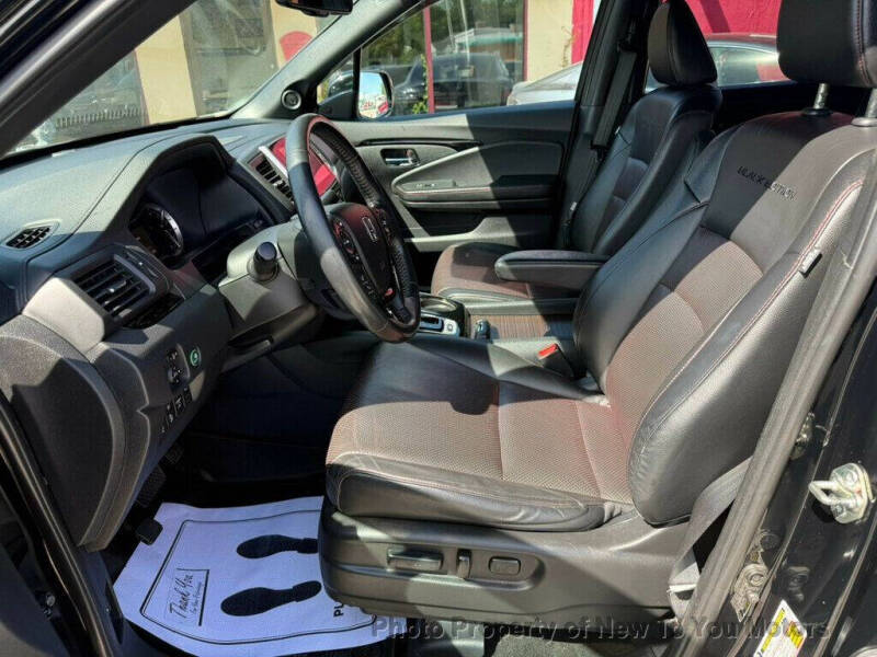 2017 Honda Ridgeline Black Edition