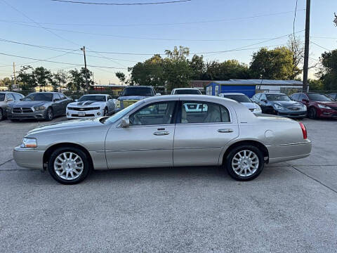 2007 Lincoln Town Car Signature