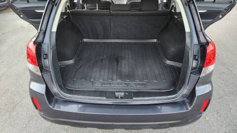 2011 Subaru Outback 2.5i Premium