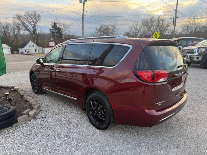 2020 Chrysler Pacifica Touring L Plus