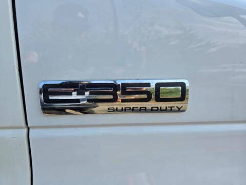 2017 Ford E-Series