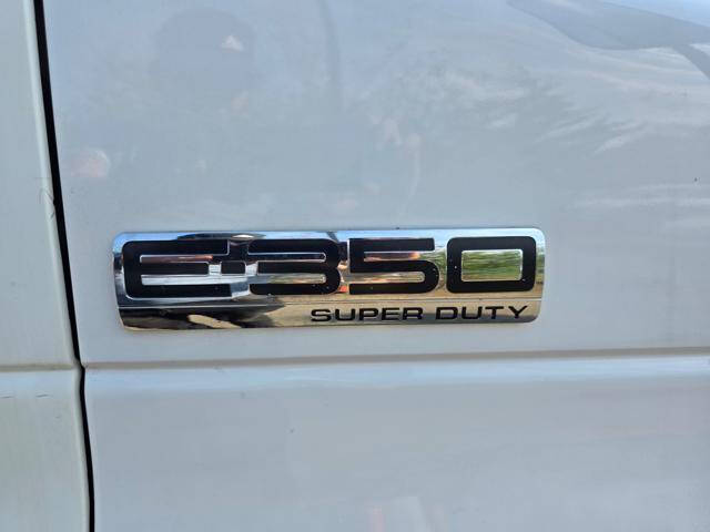 2017 Ford E-Series
