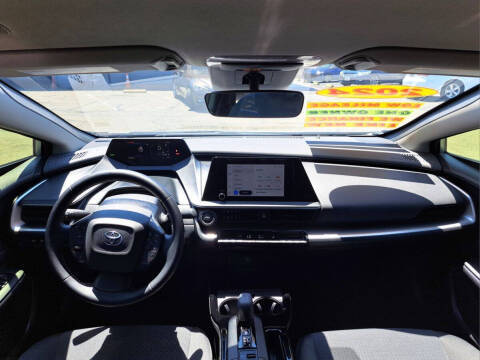 2024 Toyota Prius LE