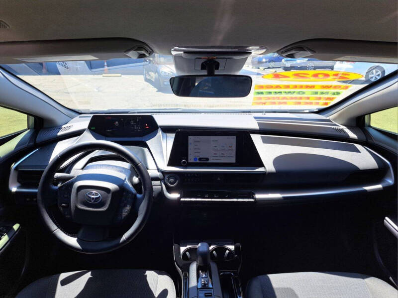 2024 Toyota Prius LE