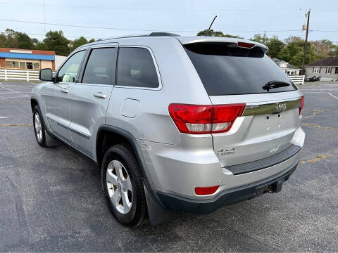 2012 Jeep Grand Cherokee Laredo
