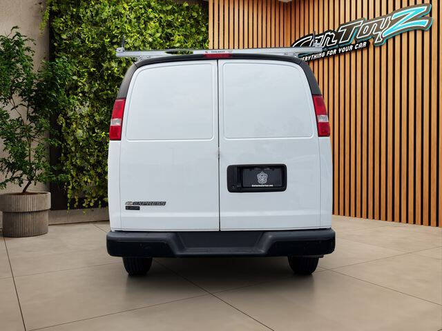 2021 Chevrolet Express 2500