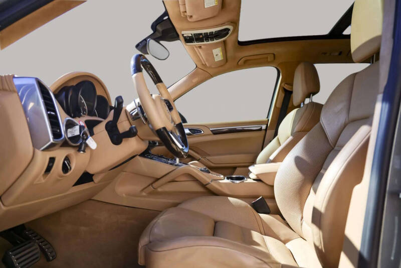 2016 Porsche Cayenne