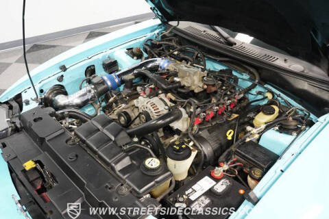 2004 Ford Mustang GT Deluxe