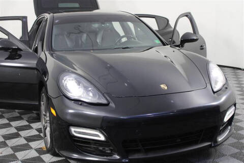 2013 Porsche Panamera GTS
