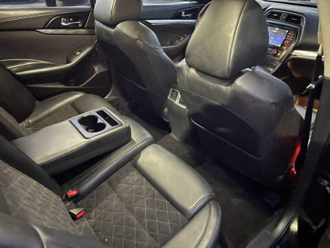 2016 Nissan Maxima 3.5 SR