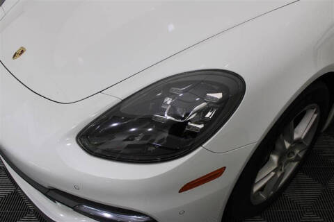 2017 Porsche Panamera