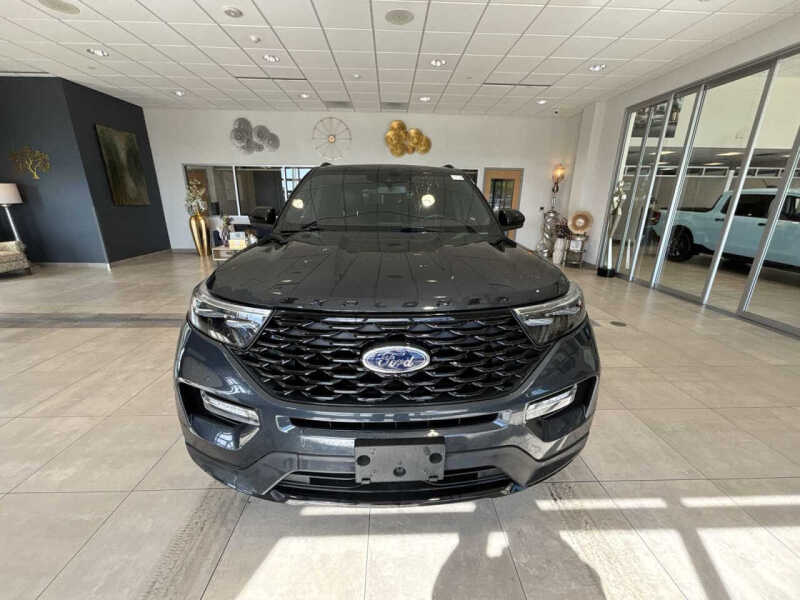 2024 Ford Explorer ST-Line