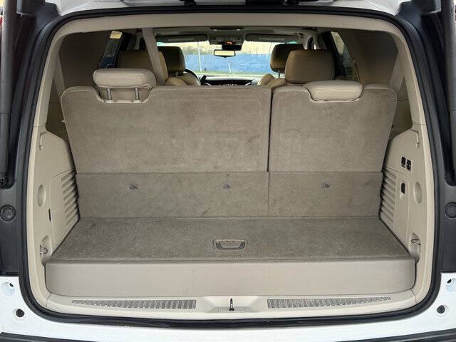 2017 Cadillac Escalade Luxury