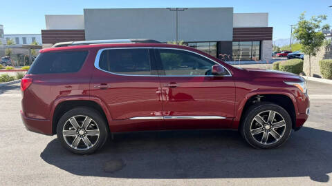 2017 GMC Acadia Denali