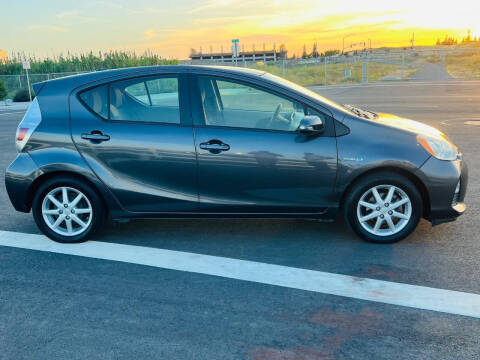 2012 Toyota Prius c One