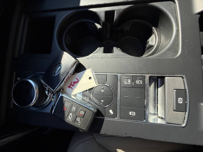 2018 Land Rover Discovery SE