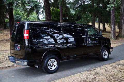 2021 GMC Savana 2500