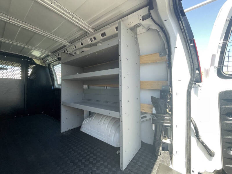 2024 GMC Savana 2500