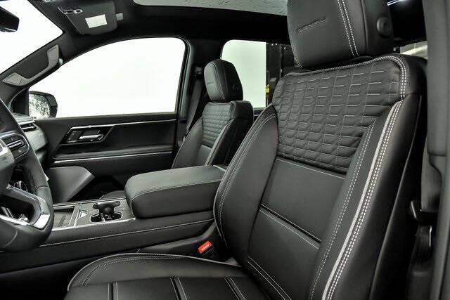 2025 GMC Sierra EV Denali