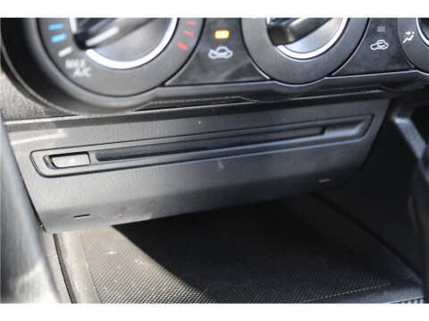 2014 Mazda MAZDA3 i Touring