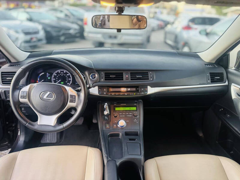 2013 Lexus CT 200h