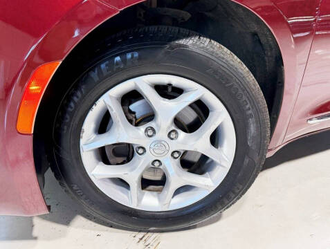 2018 Chrysler Pacifica Touring L Plus