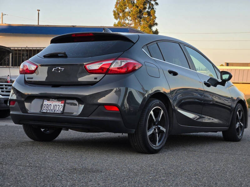 2017 Chevrolet Cruze LT Auto