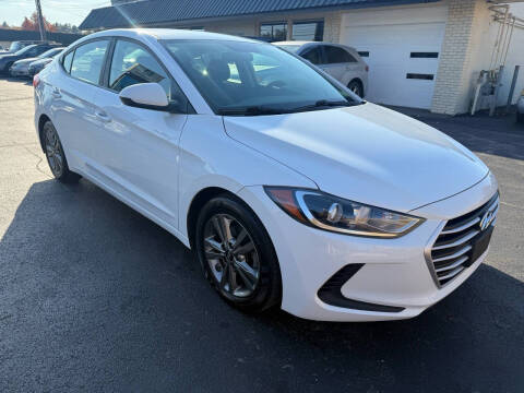 2018 Hyundai Elantra for sale at Reliable Auto LLC in Manchester NH