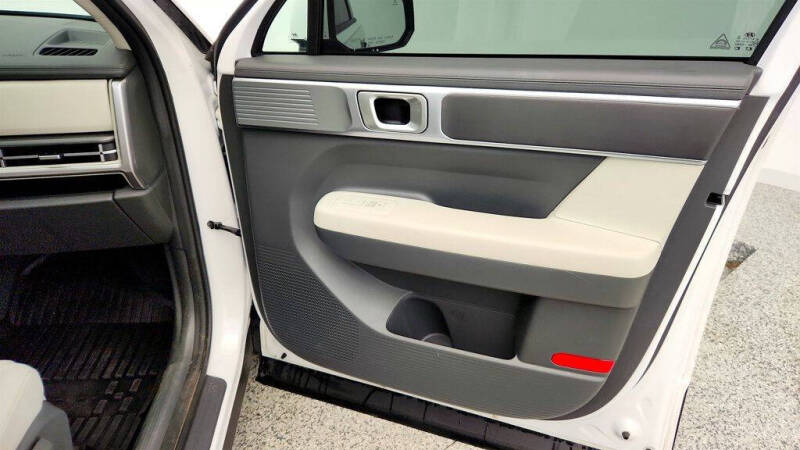 2024 Hyundai Santa Fe SE