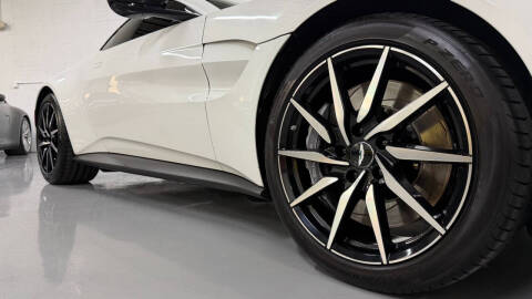 2019 Aston Martin Vantage