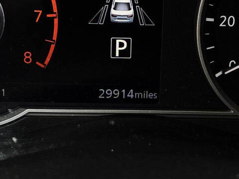 2022 Nissan Versa SR