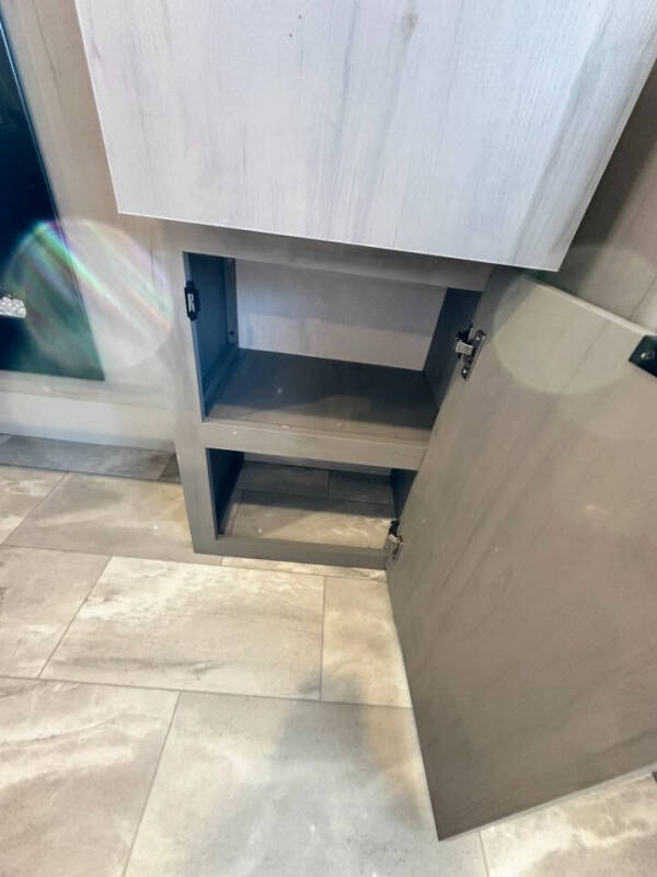 2024 Dutchmen Kodiak 2921FKDS