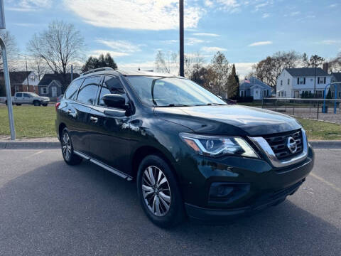 2018 Nissan Pathfinder S