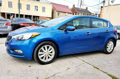 2014 Kia Forte5 for sale at Greenway Auto LLC in Berryville VA